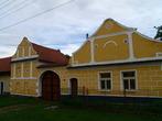 Komárov