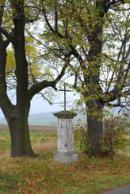 Poutní místo nedaleko obce.
