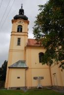 Kostel svatého Mikuláše z roku 1710.