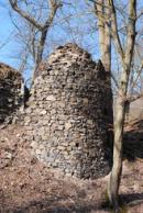 Někdejší obranná věž.