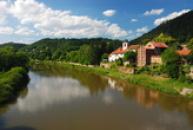 Zbečno