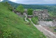 Postaven Vartenberky ve 2. polovině 13. století.