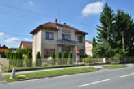 Pošta v budově bývalé kampeličky.