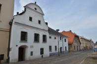 Stará škola - Městské muzeum.