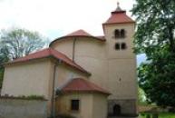 Pohled na rotundu sv. Petra a Pavla.