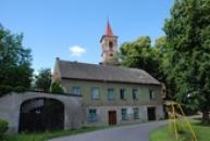 Kostel Stětí sv. Jana Křtitele v Pozdni.
