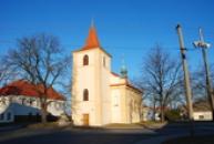 Pohled na kostel sv. Václava.
