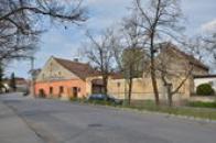 Náves.