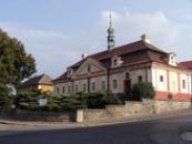 Památník skladatele Antonína Dvořáka.