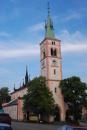 Kostel sv. Markéty na náměstí.