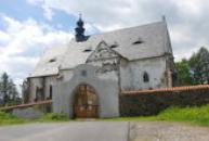 Dějiště Erbenovy Svatební košile - kostel sv. Máří Magdalény.