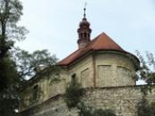 Barokní jednolodní kostel svatého Jakuba.