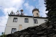 Observatoř na vrcholu královny Českého středohoří..
