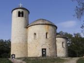 Románská rotunda sv. Jiří.