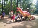 Dinopark je rájem dětí.