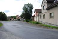 Náves v Kozojedech.