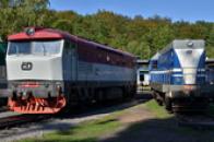 Lokomotiva řady 749 přezdívaná Mračoun.