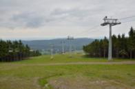 Lyžařské středisko Zieleniec na polské straně.