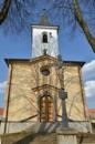 Průčelí kostela sv. Václava.