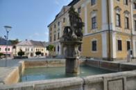 Kašna na náměstí.