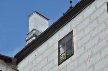 Hrad Rožmberk na Českokrumlovsku - Detail komína.