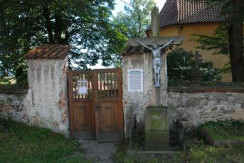 Myšenec na Písecku - Kříž z roku 1941.