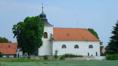 Milíčov na Rakovnicku - Kostel sv. Petra v okovech.