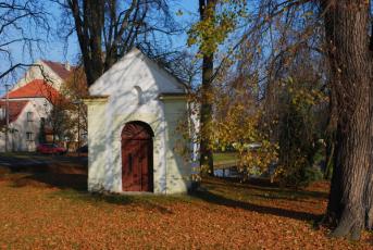 Řevničov na Rakovnicku - Kaplička sv. Anny.