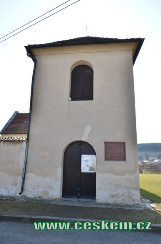 Věž kostela sv. Kateřiny.
