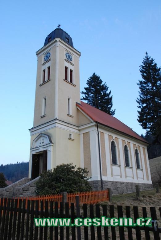 Kostel postaven v letech 1914 a 1915.