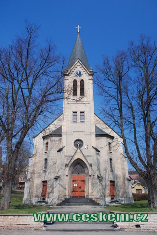 Novogotický kostel sv. Prokopa.