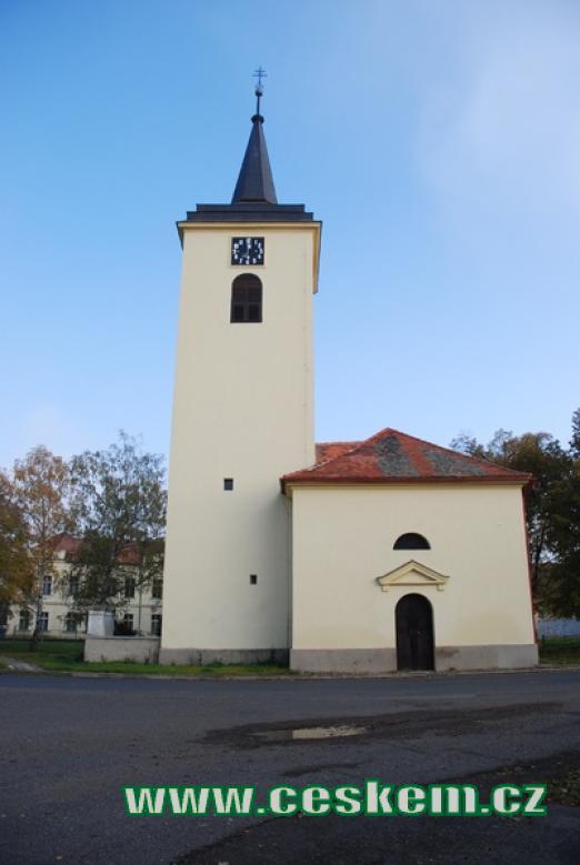 Zdejší kostel zasvěcený sv. Václavu.
