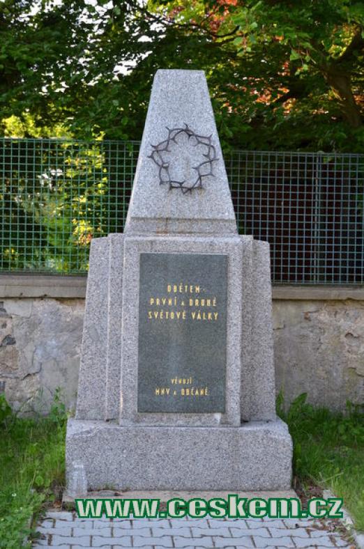 Památník obětem války.