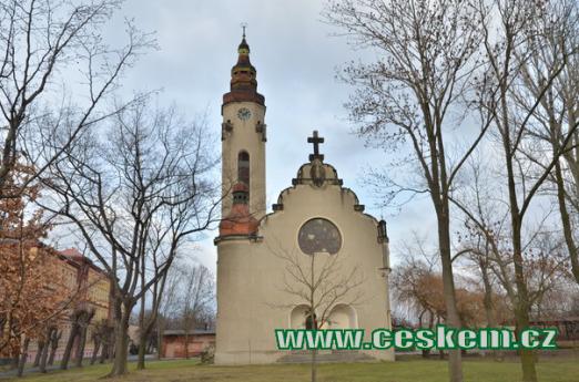 Secesní kostel CČSH z roku 1902.